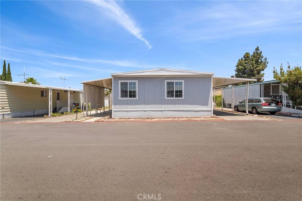 Rialto, CA 92376,1166 S Riverside AVE #41
