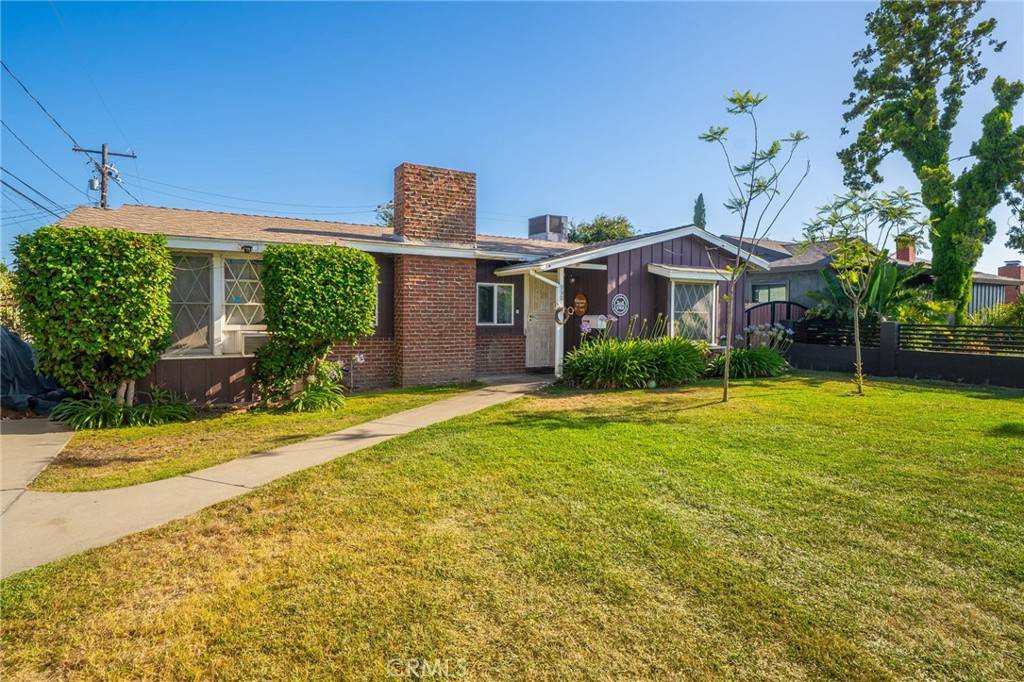 Ontario, CA 91764,950 E Yale ST