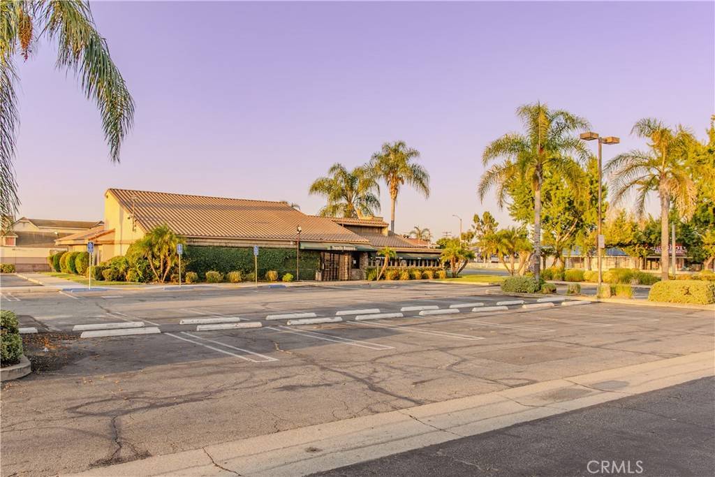 Upland, CA 91786,60 N Mountain AVE