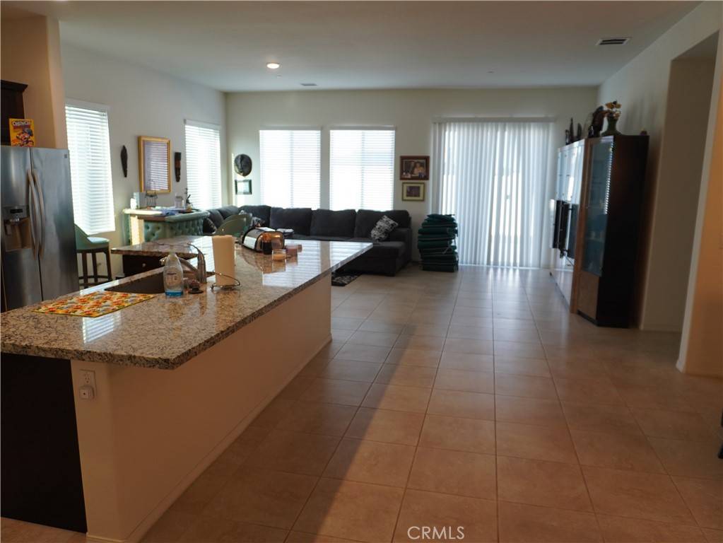 Beaumont, CA 92223,348 Scarlett Runner