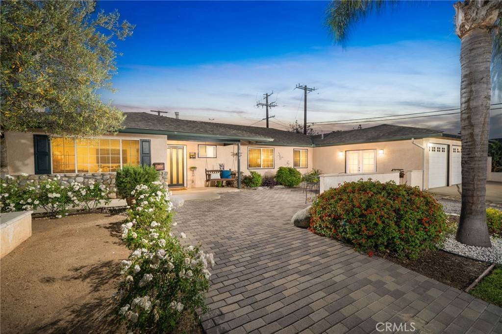Claremont, CA 91711,860 Reed DR