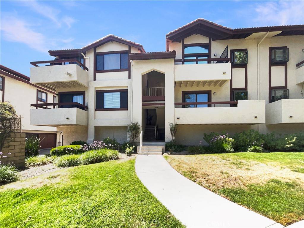 Canyon Country, CA 91387,28021 Sarabande LN #1209