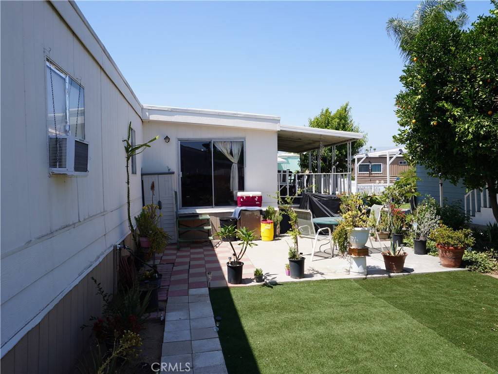 Rialto, CA 92376,1155 S Riverside AVE #Space 73