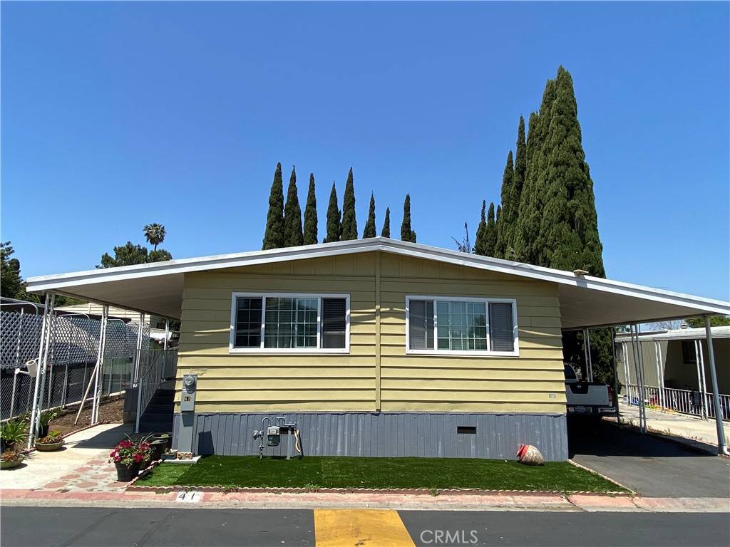 Corona, CA 92882,995 Pomona Rd #41