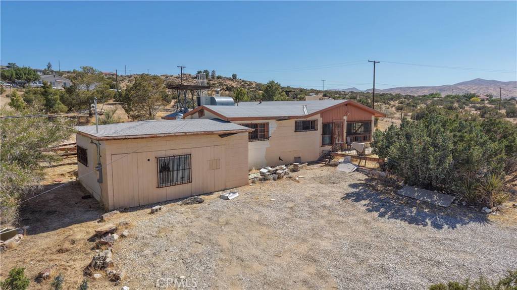 Apple Valley, CA 92308,25435 Skyline DR