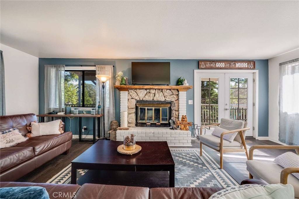Twin Peaks, CA 92391,25389 Oak Glen RD