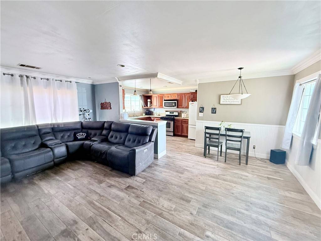 Norwalk, CA 90650,11903 FAIRFORD AVE