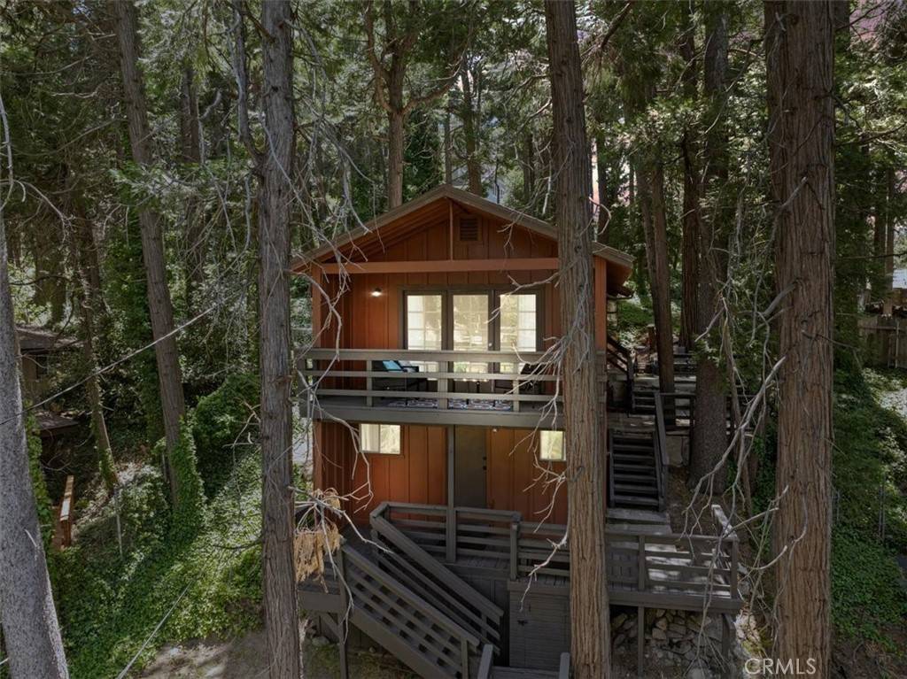 Crestline, CA 92325,23717 Scenic DR