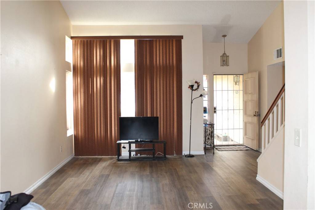 Riverside, CA 92501,3539 Castaic ST