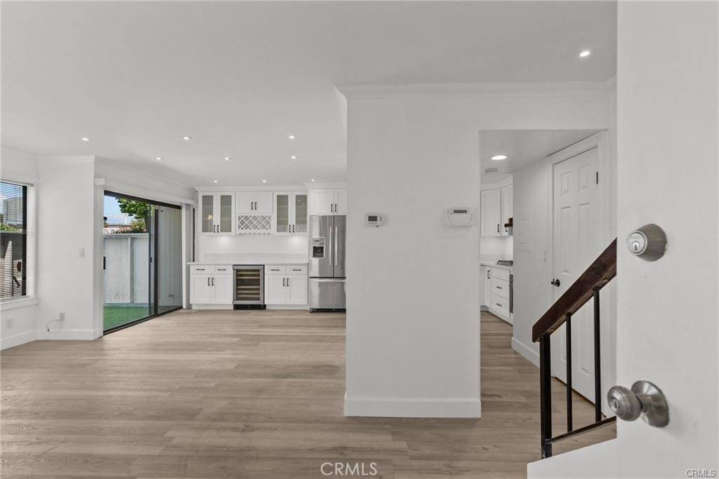 Sunland, CA 91040,10500 Sunland BLVD #4