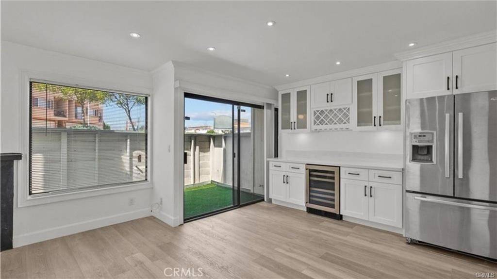 Sunland, CA 91040,10500 Sunland BLVD #4