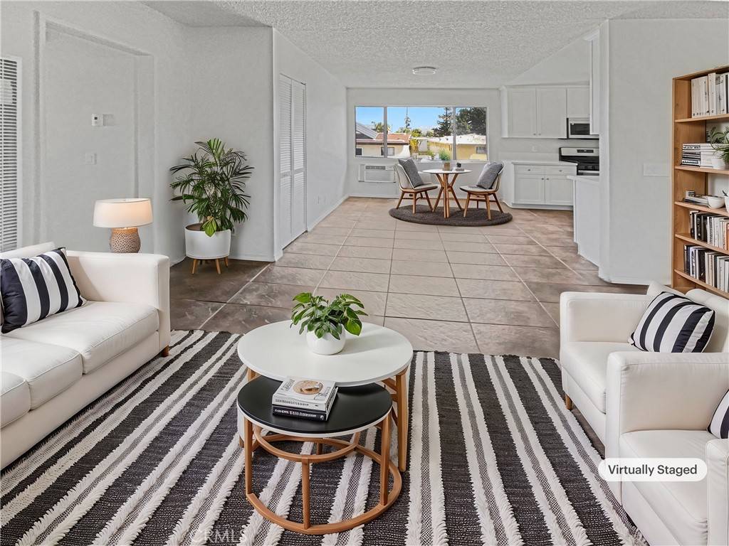 Panorama City, CA 91402,8800 Cedros AVE #209