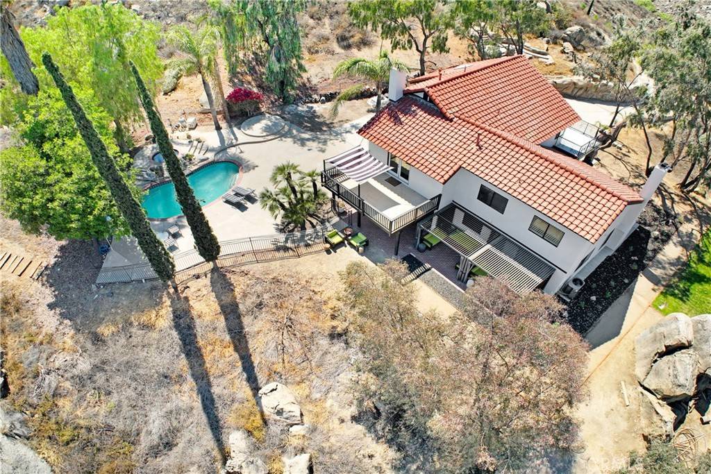 Riverside, CA 92506,17295 Ridge Canyon DR