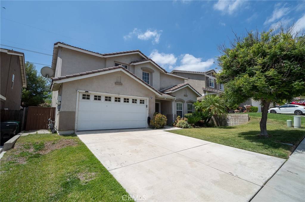 Corona, CA 92883,8941 Carnation DR