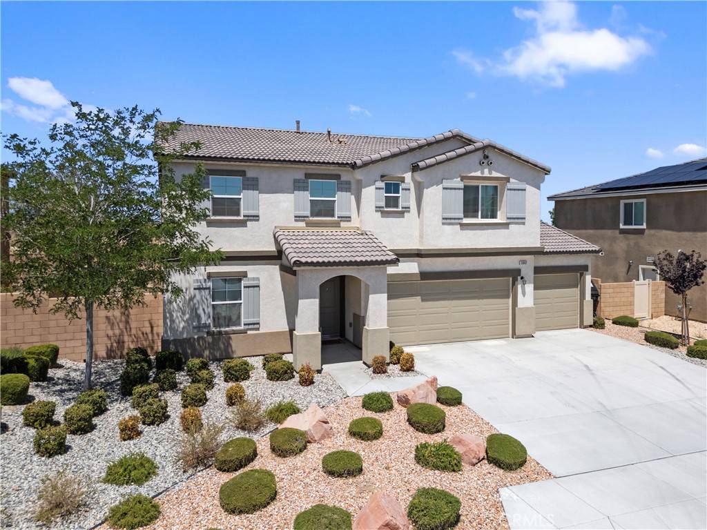 Victorville, CA 92392,13002 Woodhill st
