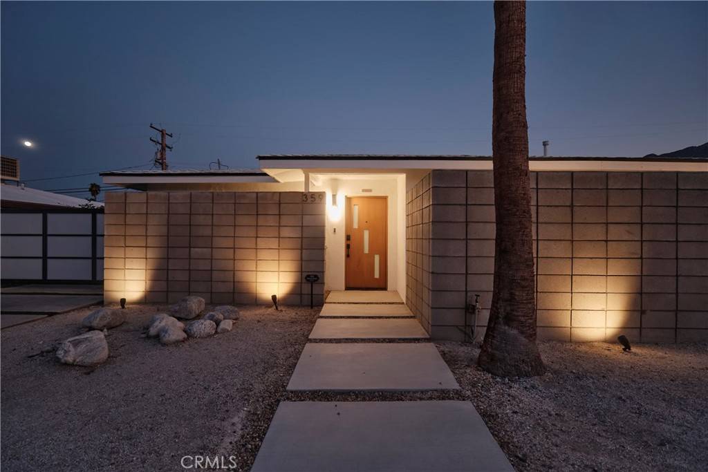 Palm Springs, CA 92262,359 W Avenida Cerca