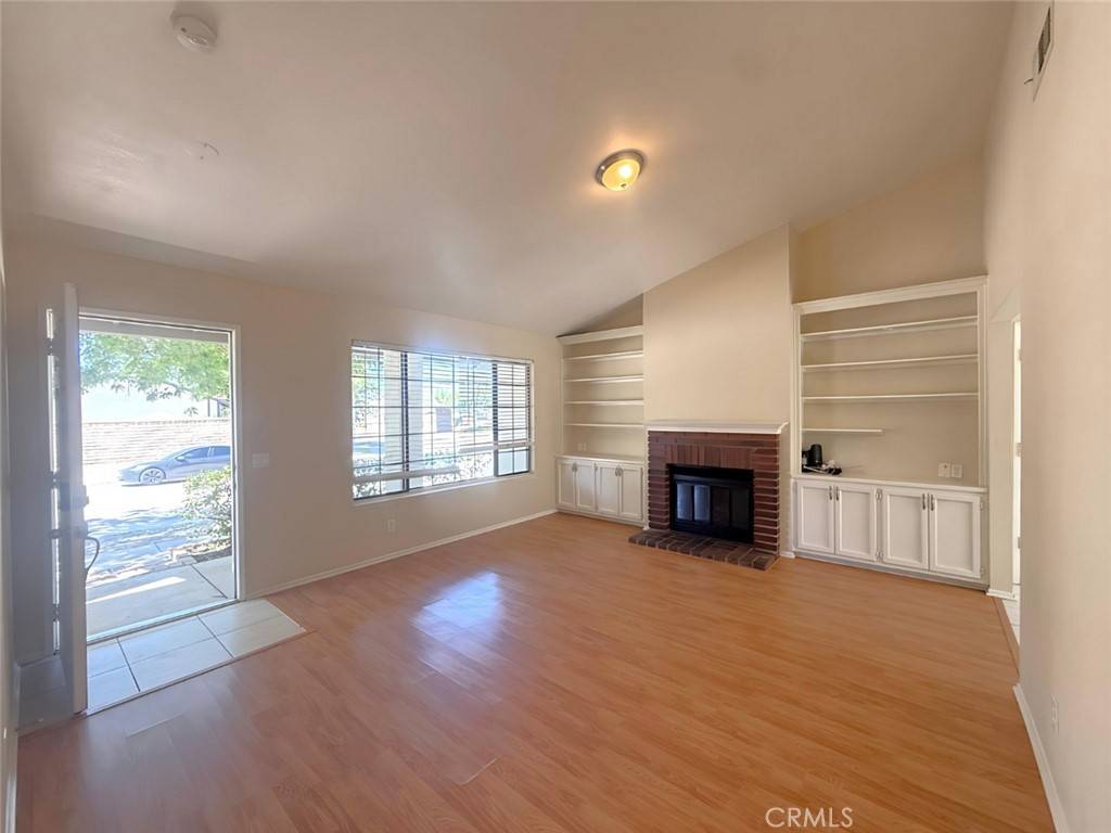 Lancaster, CA 93534,1816 W Avenue K11
