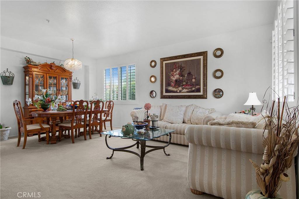 Fontana, CA 92336,15029 Coyote CT