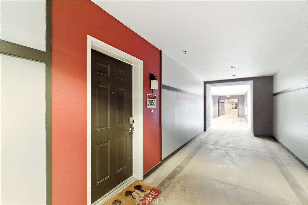 Anaheim, CA 92805,1801 E Katella AVE #2053