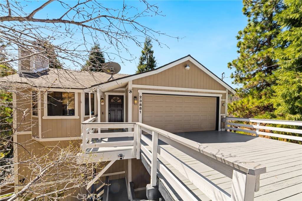 Crestline, CA 92325,23881 Zurich DR