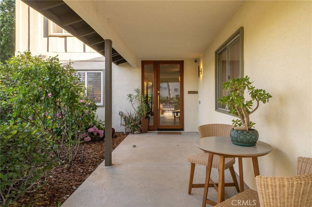 Claremont, CA 91711,404 Mount Carmel DR