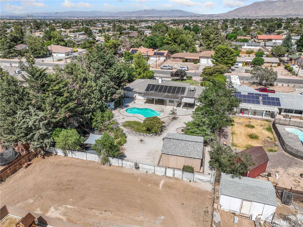 Hesperia, CA 92345,7556 Glider AVE