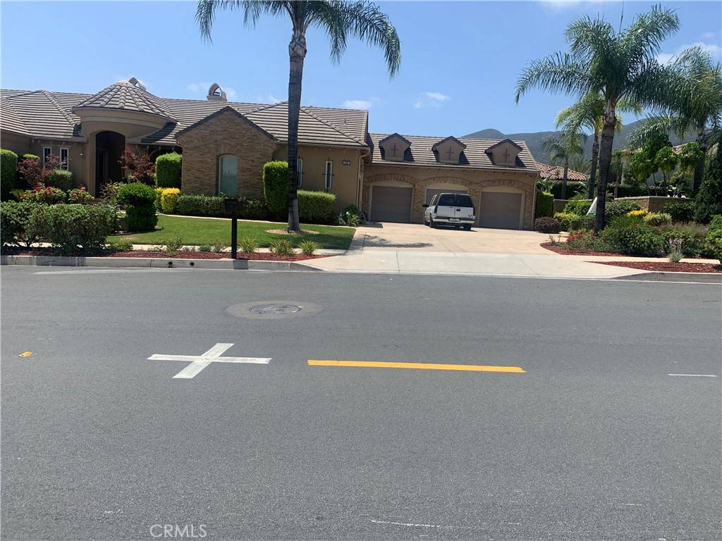 Corona, CA 92881,1180 Cleveland WAY