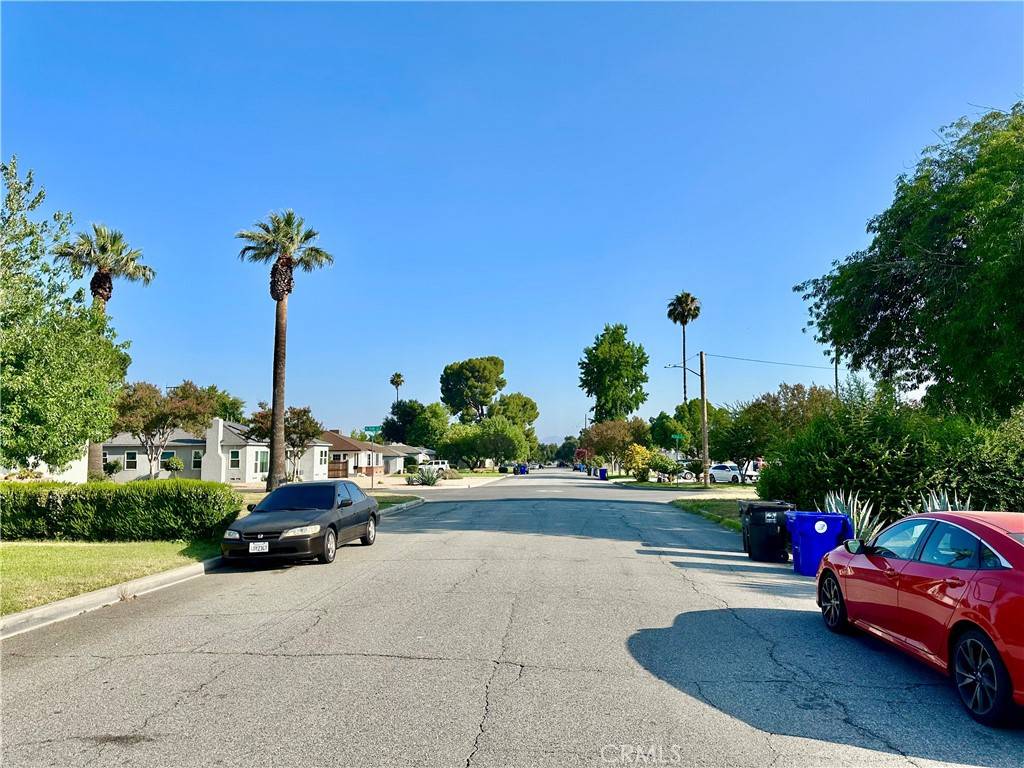 San Bernardino, CA 92404,3524 Leroy ST