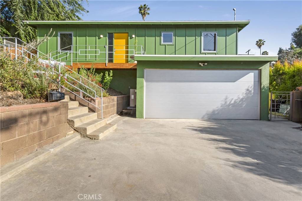 Los Angeles, CA 90042,6236 Springvale DR