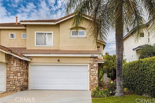 Anaheim, CA 92808,908 S Lone Pine LN