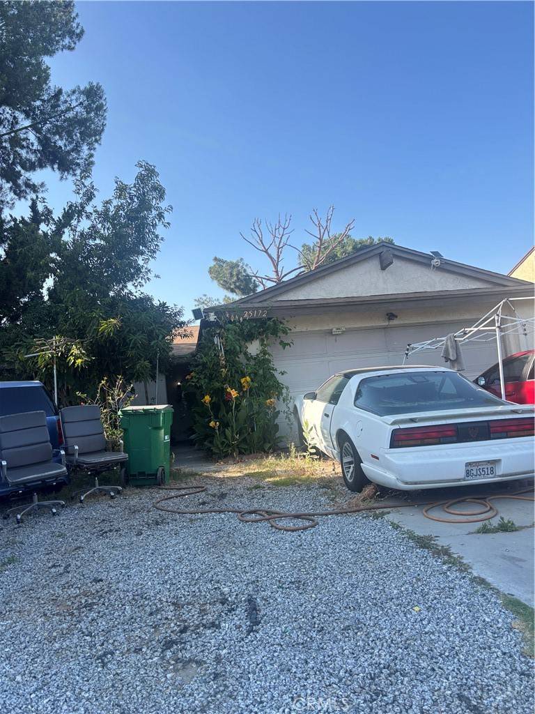 Moreno Valley, CA 92553,25172 Yucca DR