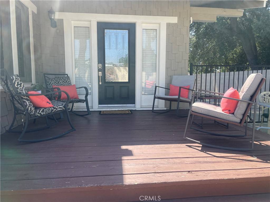 Claremont, CA 91711,596 E Arrow HWY