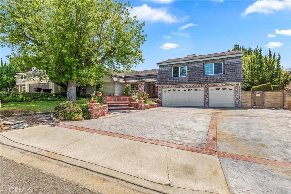West Covina, CA 91791,1408 Queen Summit DR