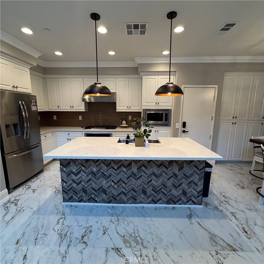 Rancho Cucamonga, CA 91739,7449 Solstice PL