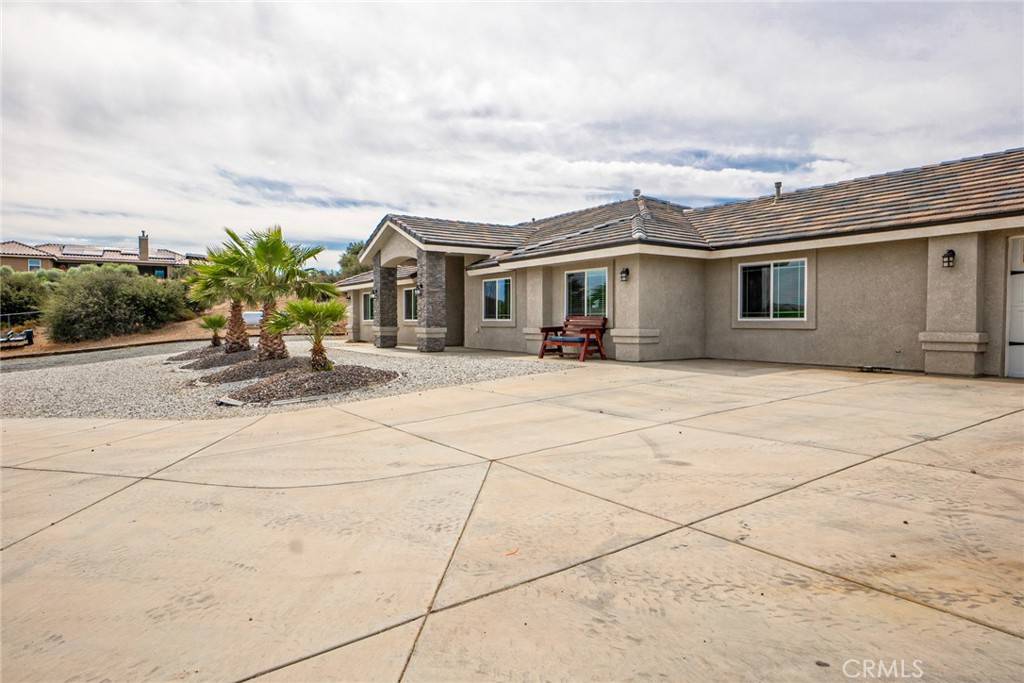 Oak Hills, CA 92344,10375 Buffalo RD