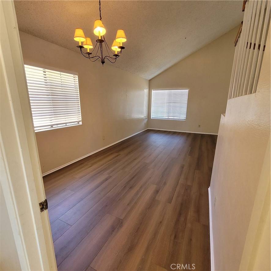 Rialto, CA 92376,211 E Montrose ST