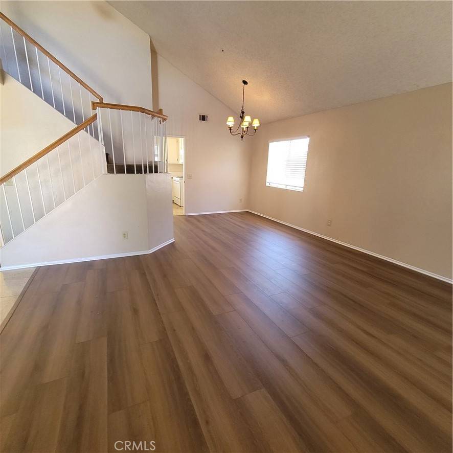 Rialto, CA 92376,211 E Montrose ST