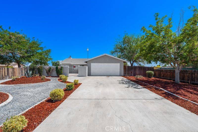 Hesperia, CA 92345,16233 Manzanita ST