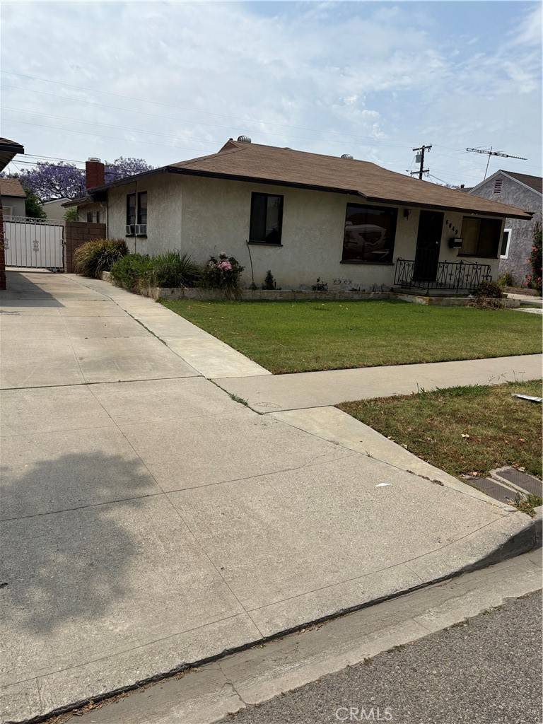 Lakewood, CA 90712,6049 Pennswood AVE