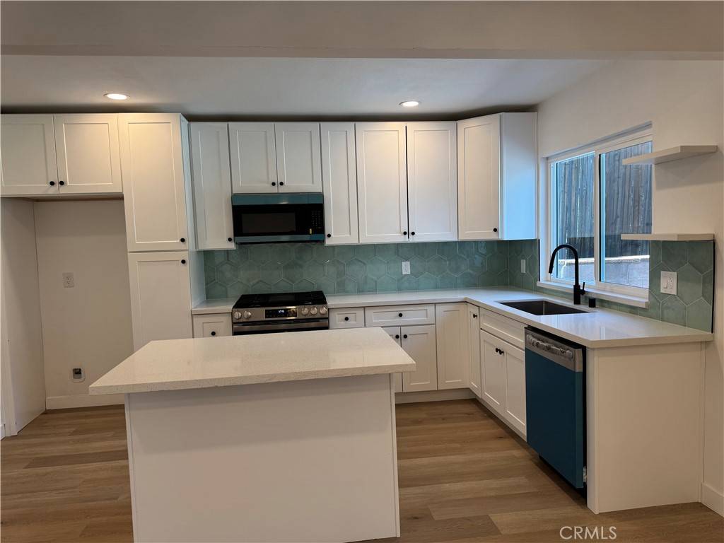 San Dimas, CA 91773,208 S Gaffney AVE
