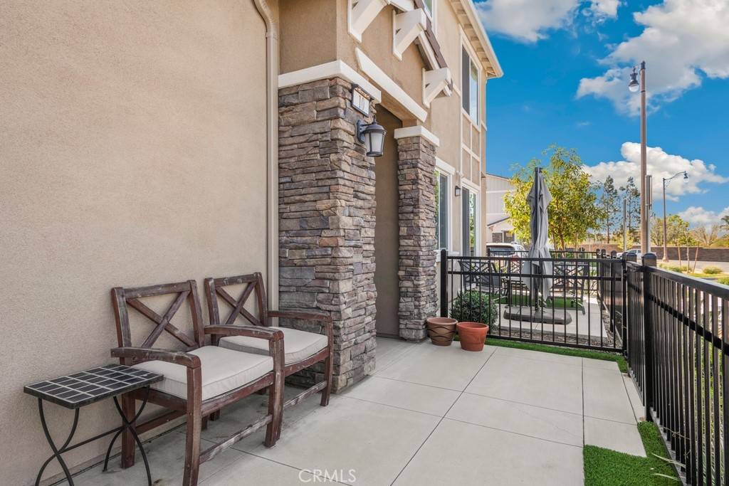Fontana, CA 92336,16540 Wyndham LN #10