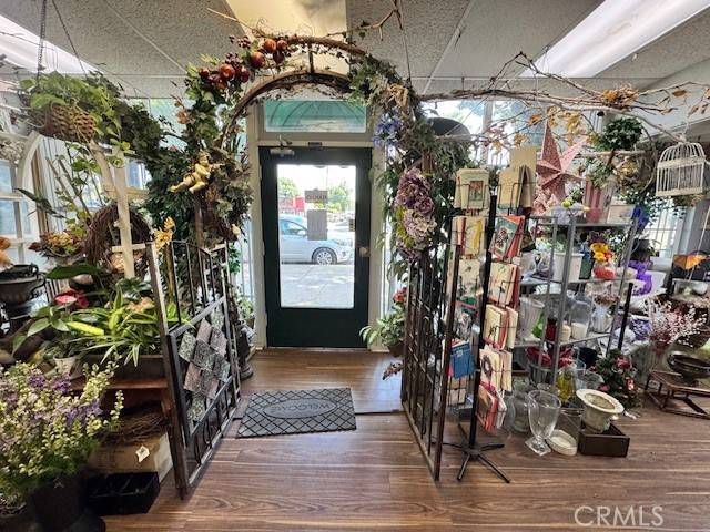 Pomona, CA 91768,440 W Holt AVE