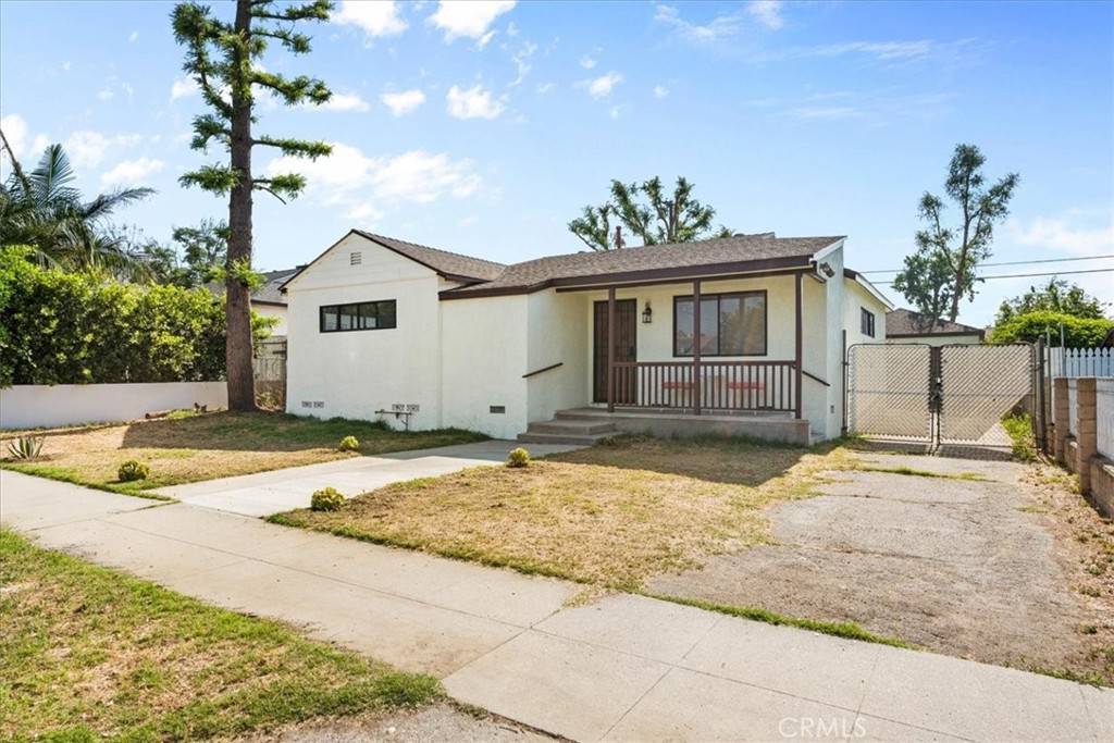 Panorama City, CA 91402,8026 Lemona AVE