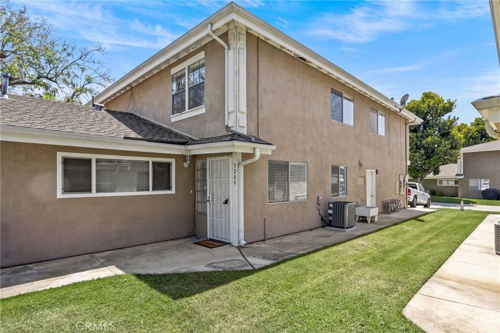 La Verne, CA 91750,3209 N White AVE