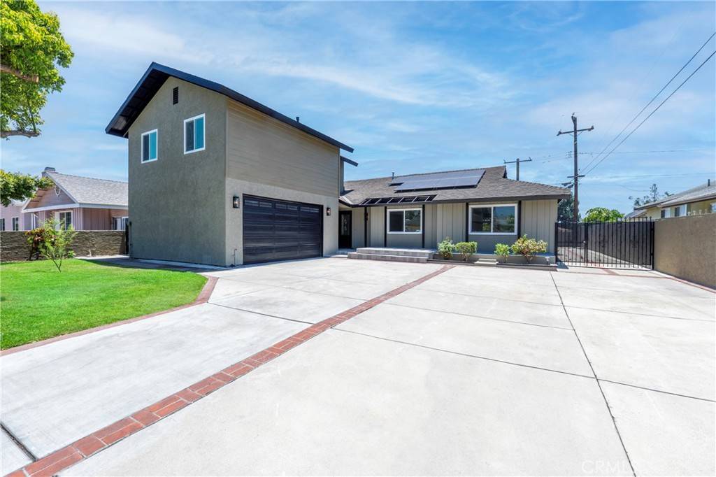 Pomona, CA 91767,930 Barbara LN