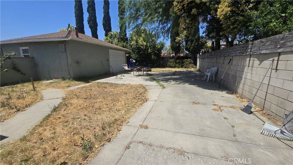 Fontana, CA 92335,16748 Athol ST