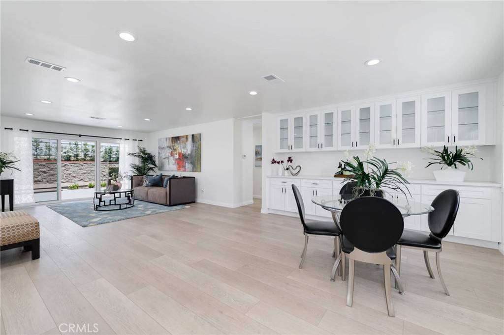 Duarte, CA 91010,1541 2nd ST