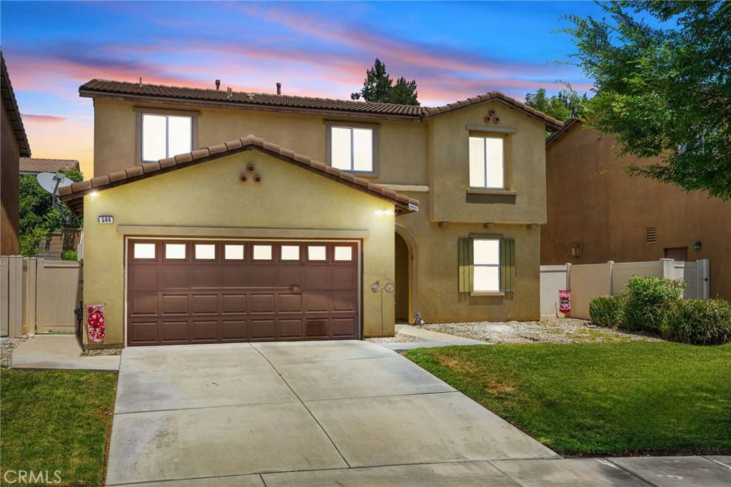 Rialto, CA 92376,544 W Elm Park AVE