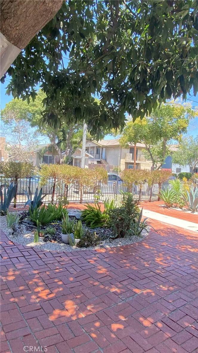 Long Beach, CA 90806,1178 E 21st ST