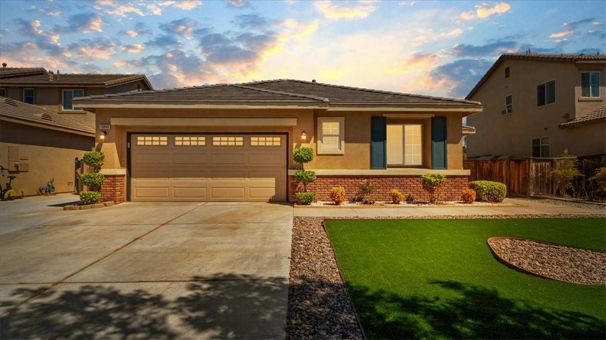 Oak Hills, CA 92344,13849 Jackson ST